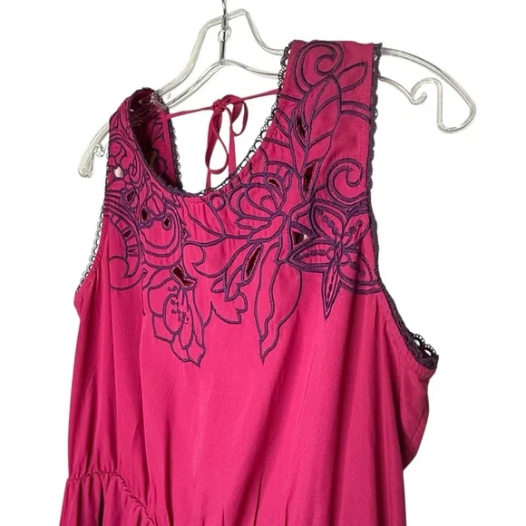 Market & Spruce Magenta Dress with Purple Trim - Picture 6 of 11